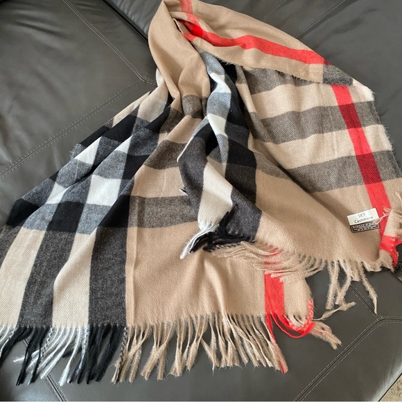 NWOT Sky Cashmere Virgin Wool Scarf - Picture 6 of 6